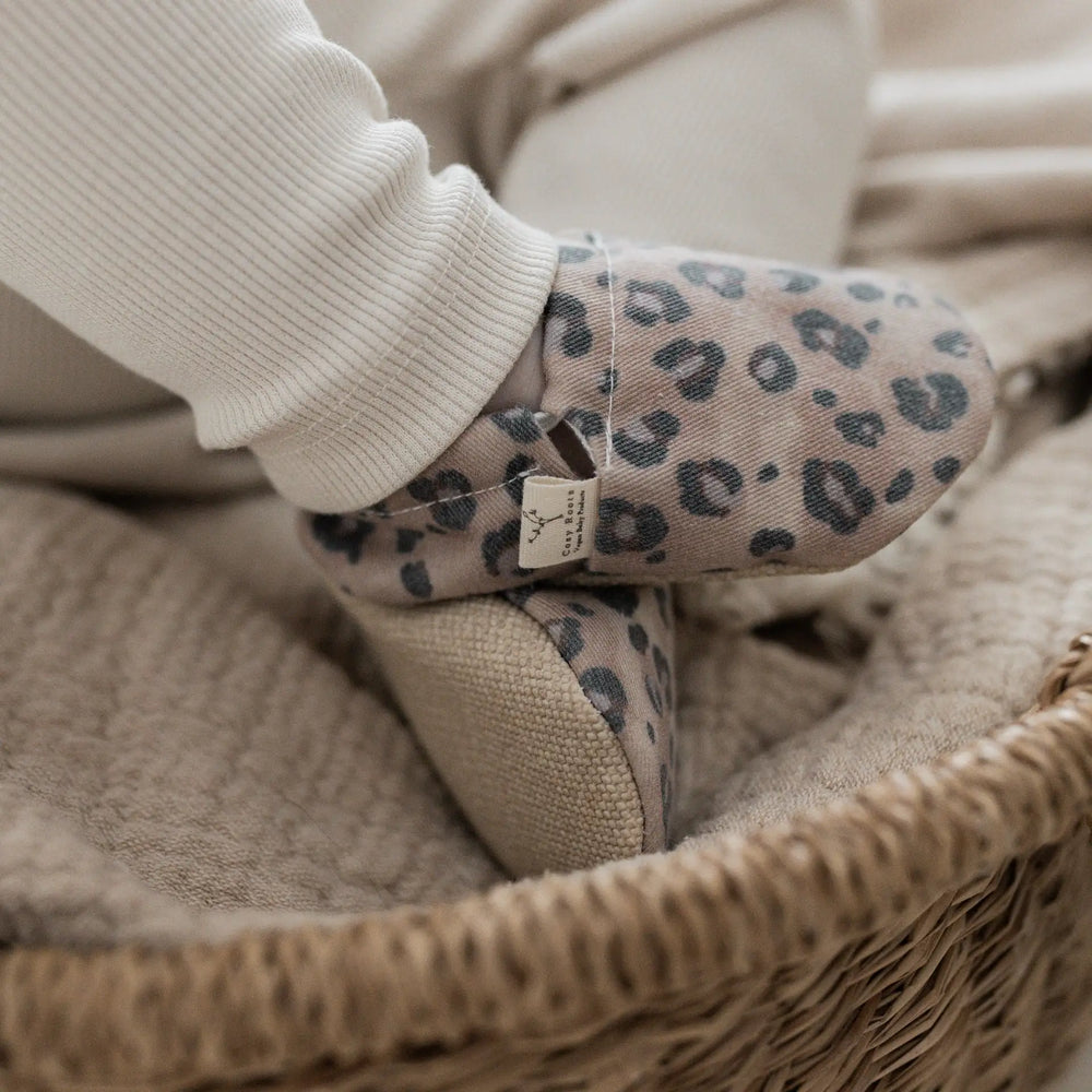 Close up of Cosy Roots Vegan Shoes - Leo