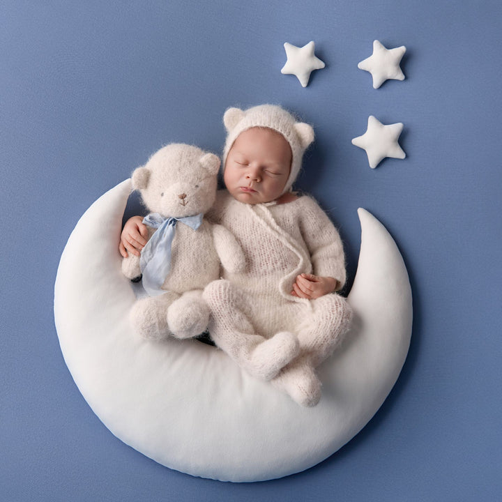 Newborn Photography by First Impression Artwork