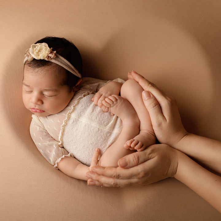 Newborn Photography by First Impression Artwork