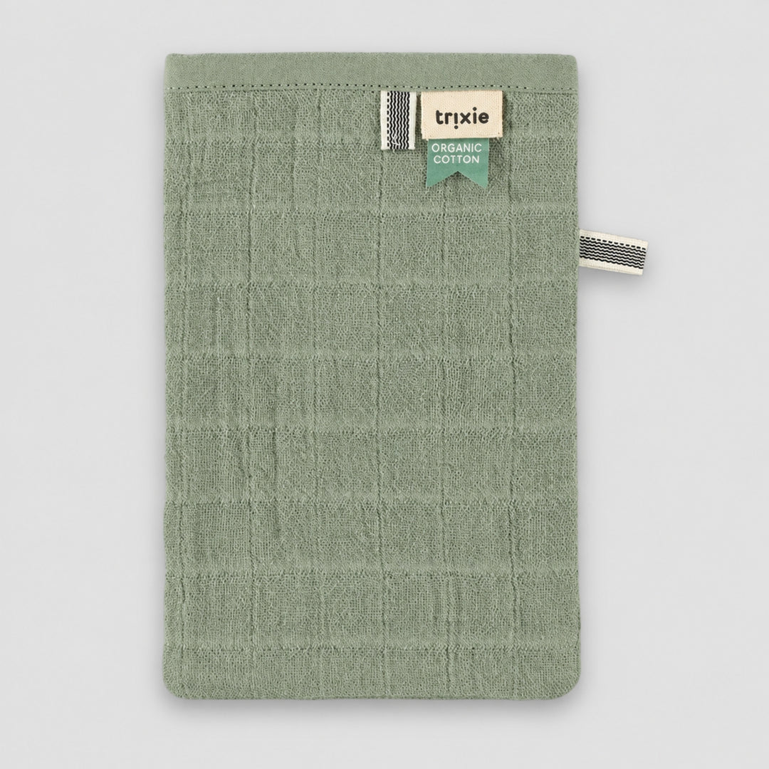 Trixie organic cotton muslin cloth in sage green, soft and breathable baby essential UAE